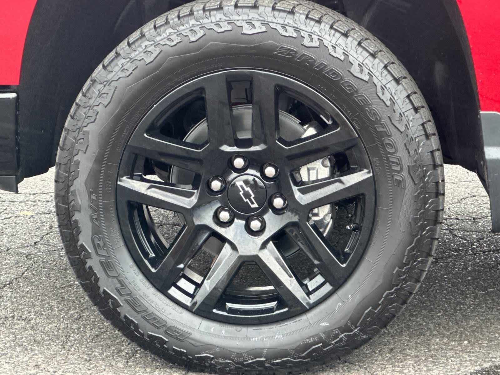 Thumbnail: 2026 Chevrolet Silverado 1500 - 26