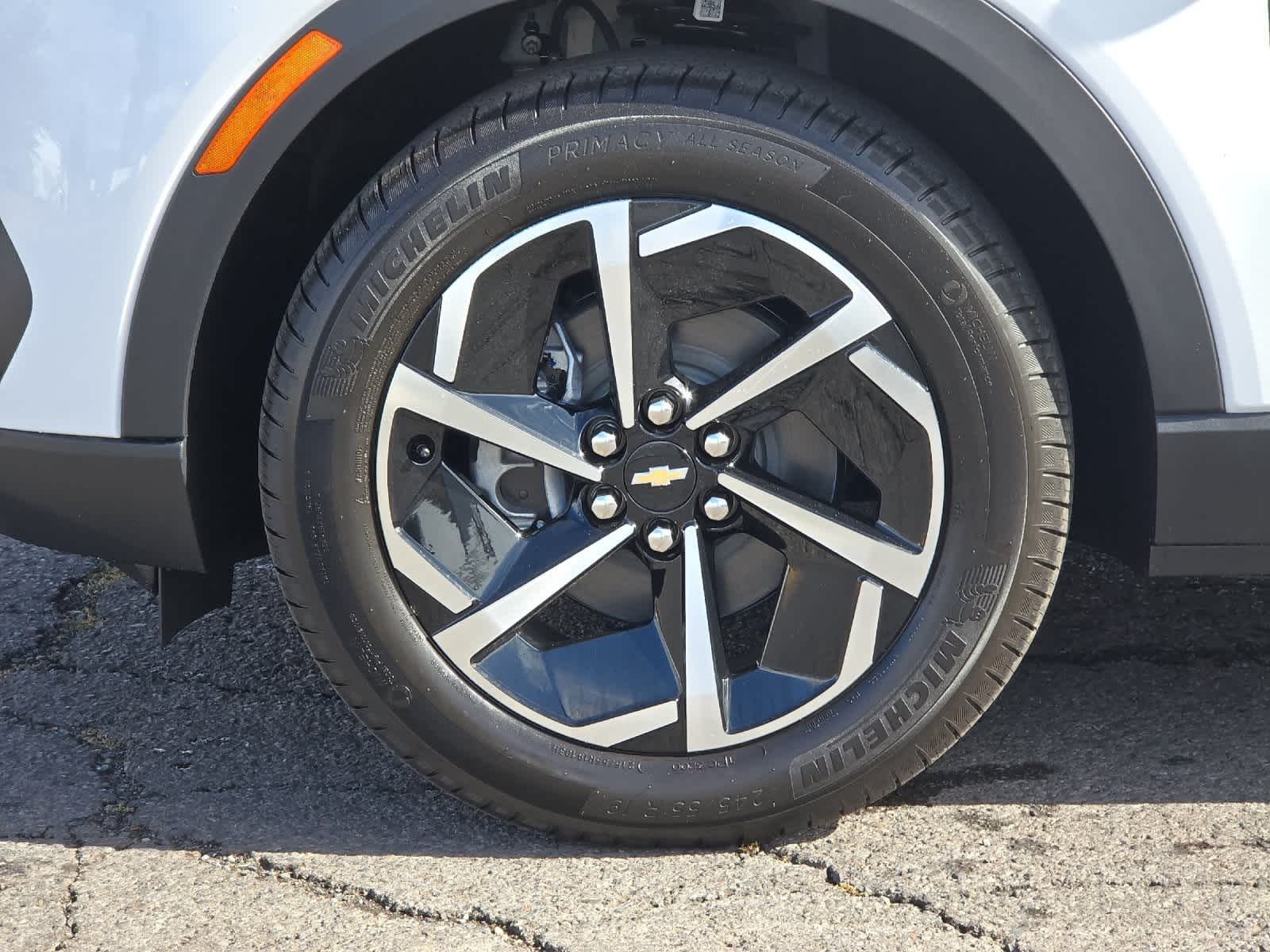 Thumbnail: 2026 Chevrolet Equinox - 25