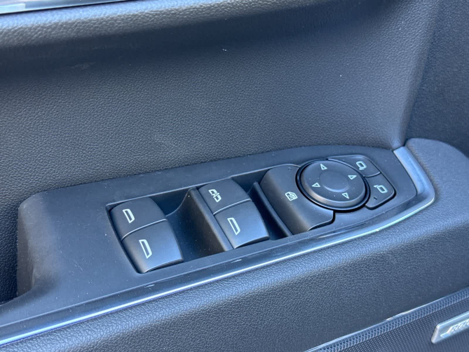 Thumbnail: 2026 Chevrolet Silverado 1500 - 13