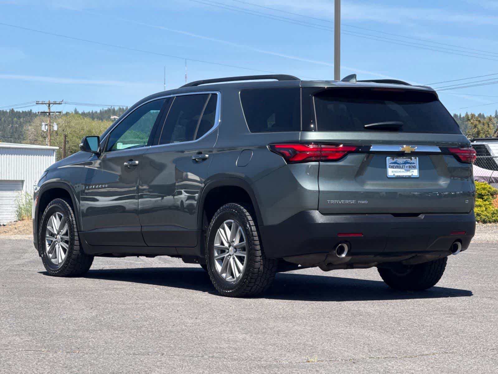 Thumbnail: 2023 Chevrolet Traverse - 6