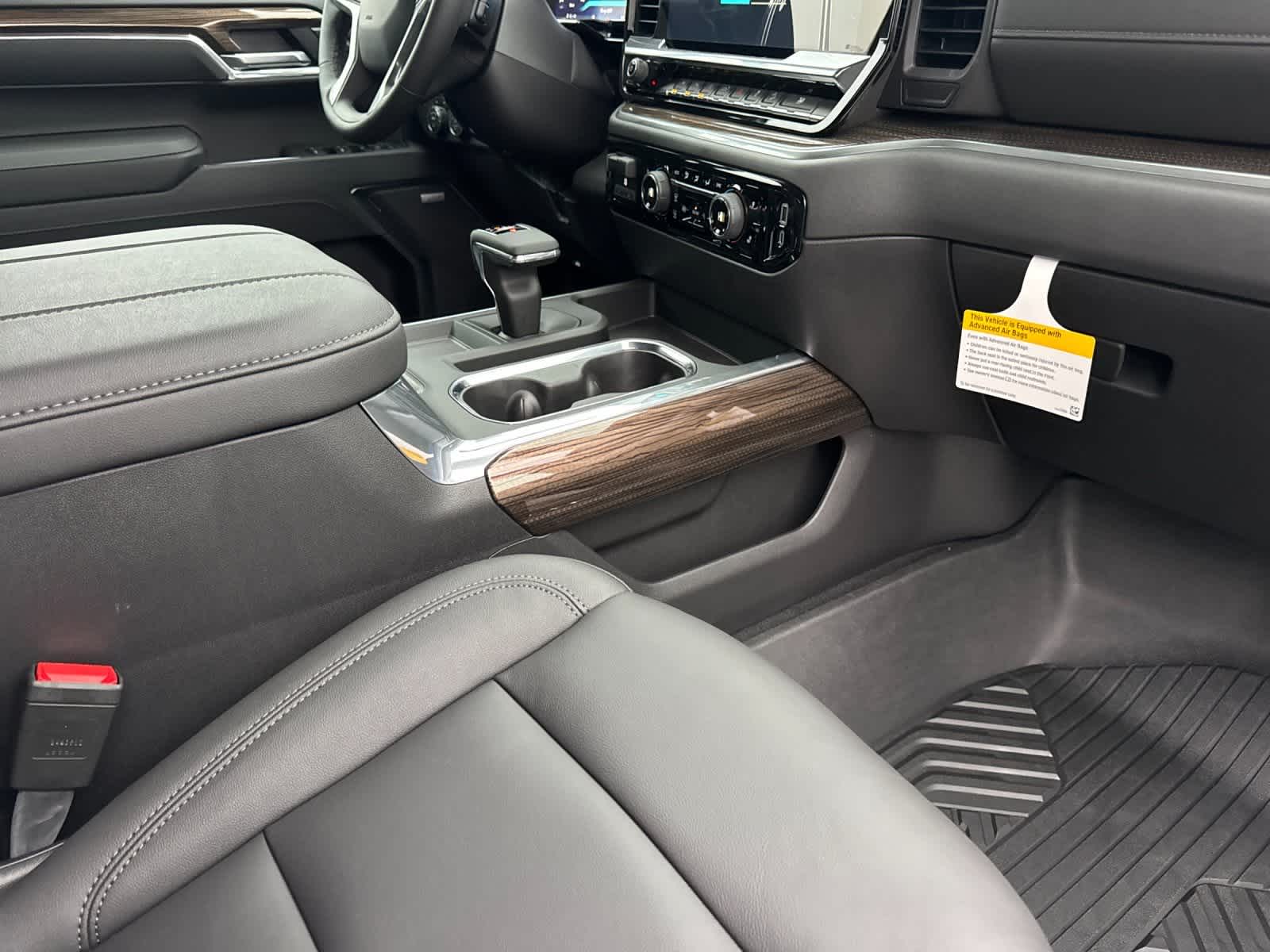 Thumbnail: 2026 Chevrolet Silverado 1500 - 15