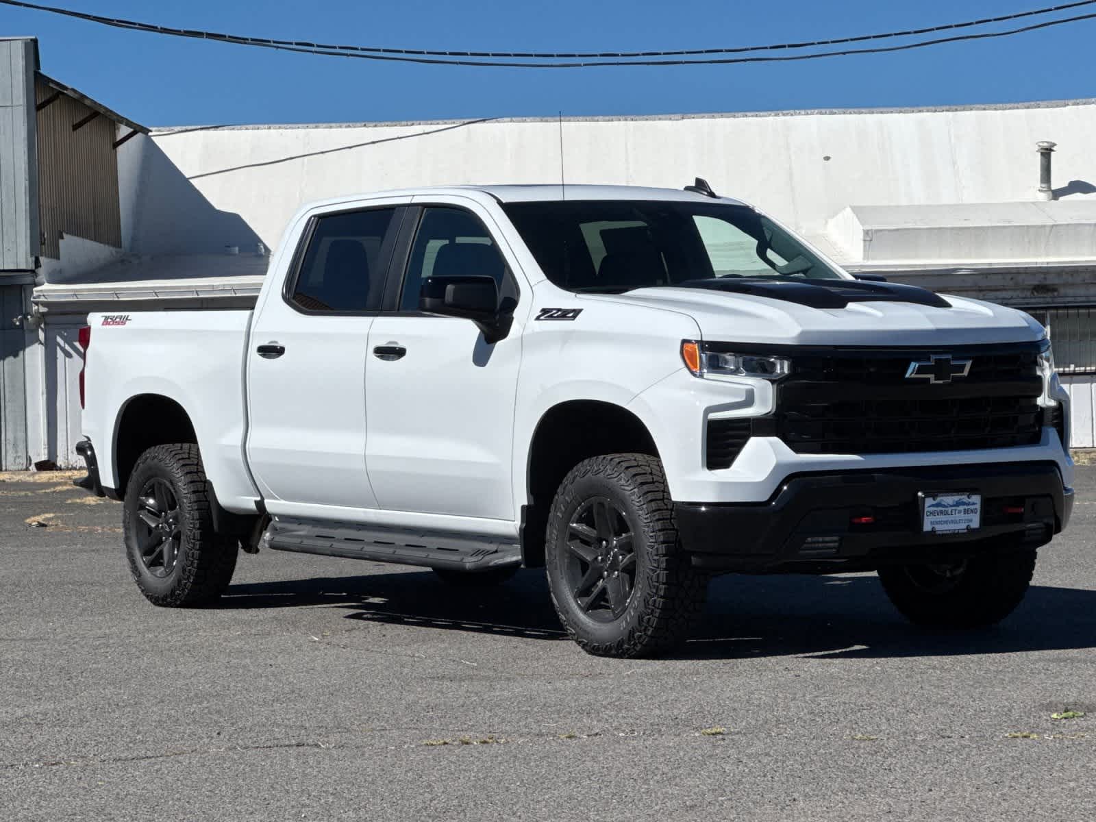 Thumbnail: 2026 Chevrolet Silverado 1500 - 9