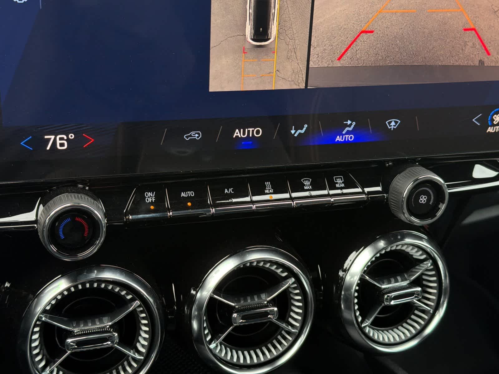 Thumbnail: 2026 Chevrolet Blazer EV - 21