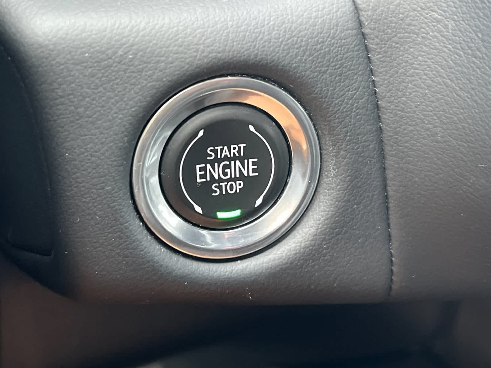 Thumbnail: 2023 Chevrolet Suburban - 23