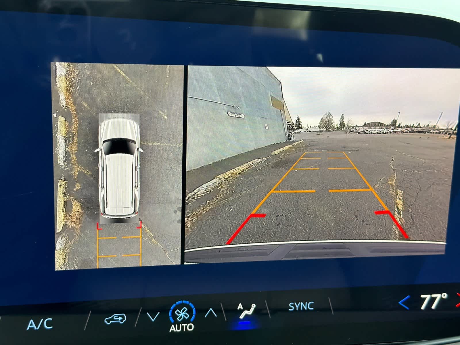 Thumbnail: 2026 Chevrolet Tahoe - 20