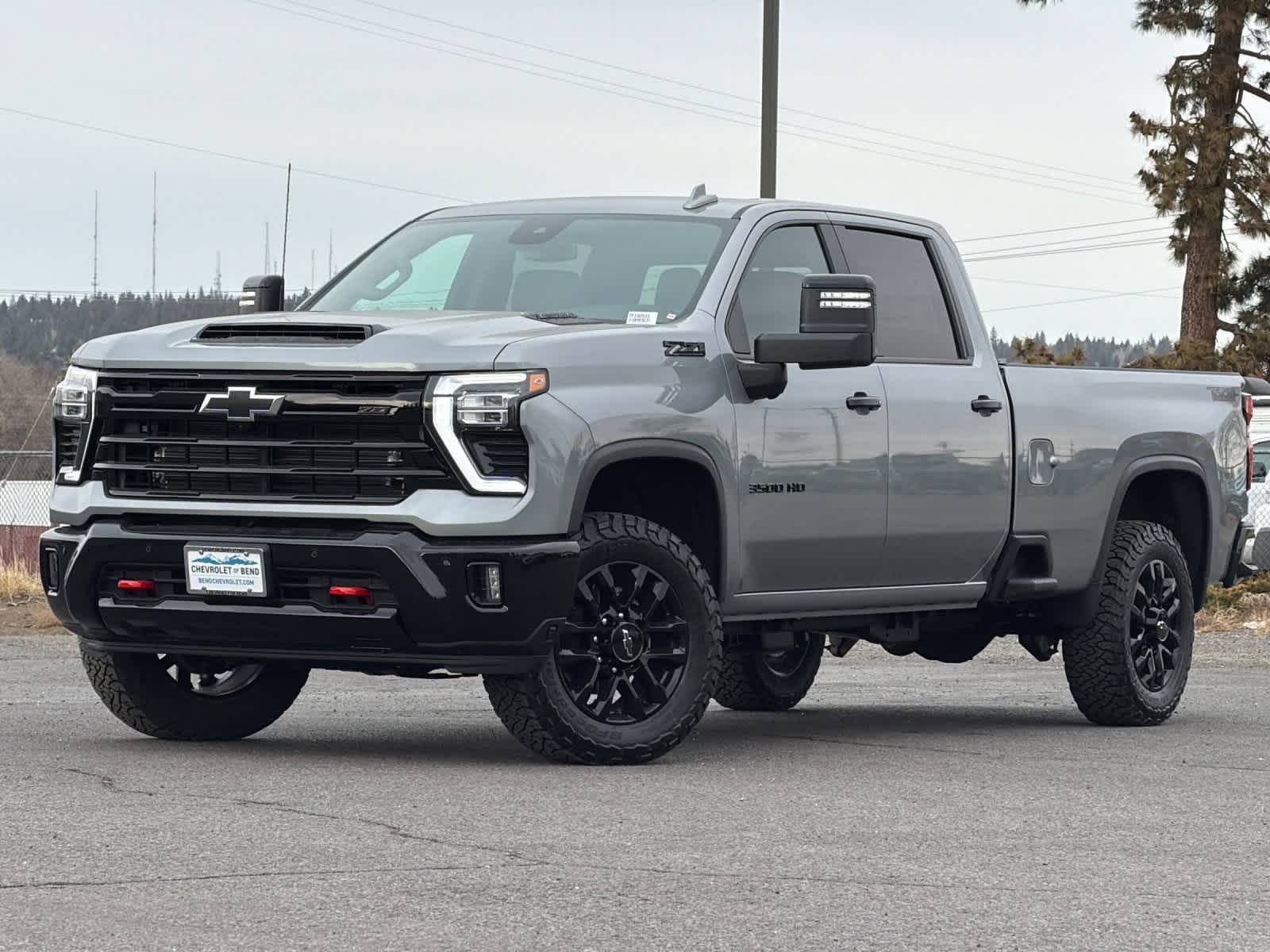 Thumbnail: 2026 Chevrolet Silverado 3500 - 1