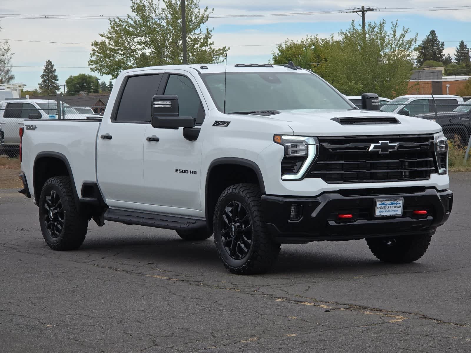 Thumbnail: 2026 Chevrolet Silverado 2500 - 9