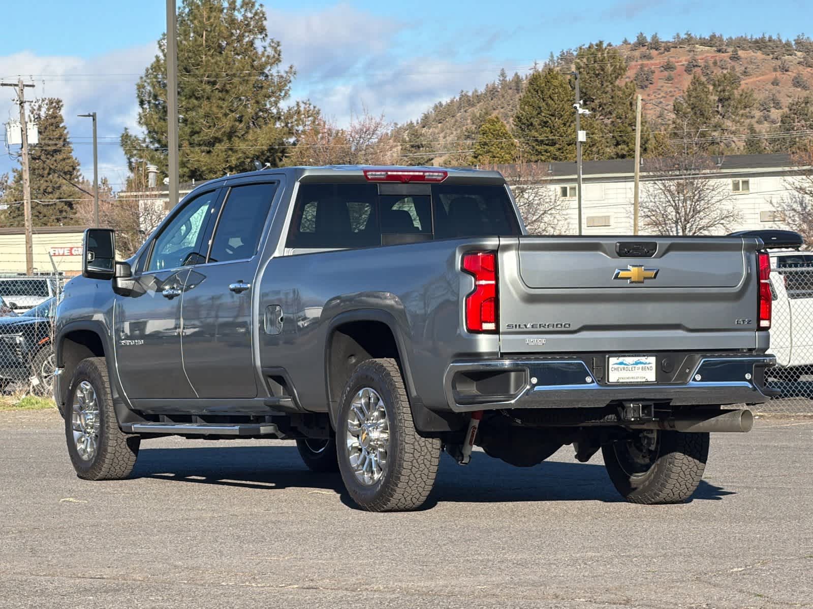 Thumbnail: 2026 Chevrolet Silverado 3500 - 6