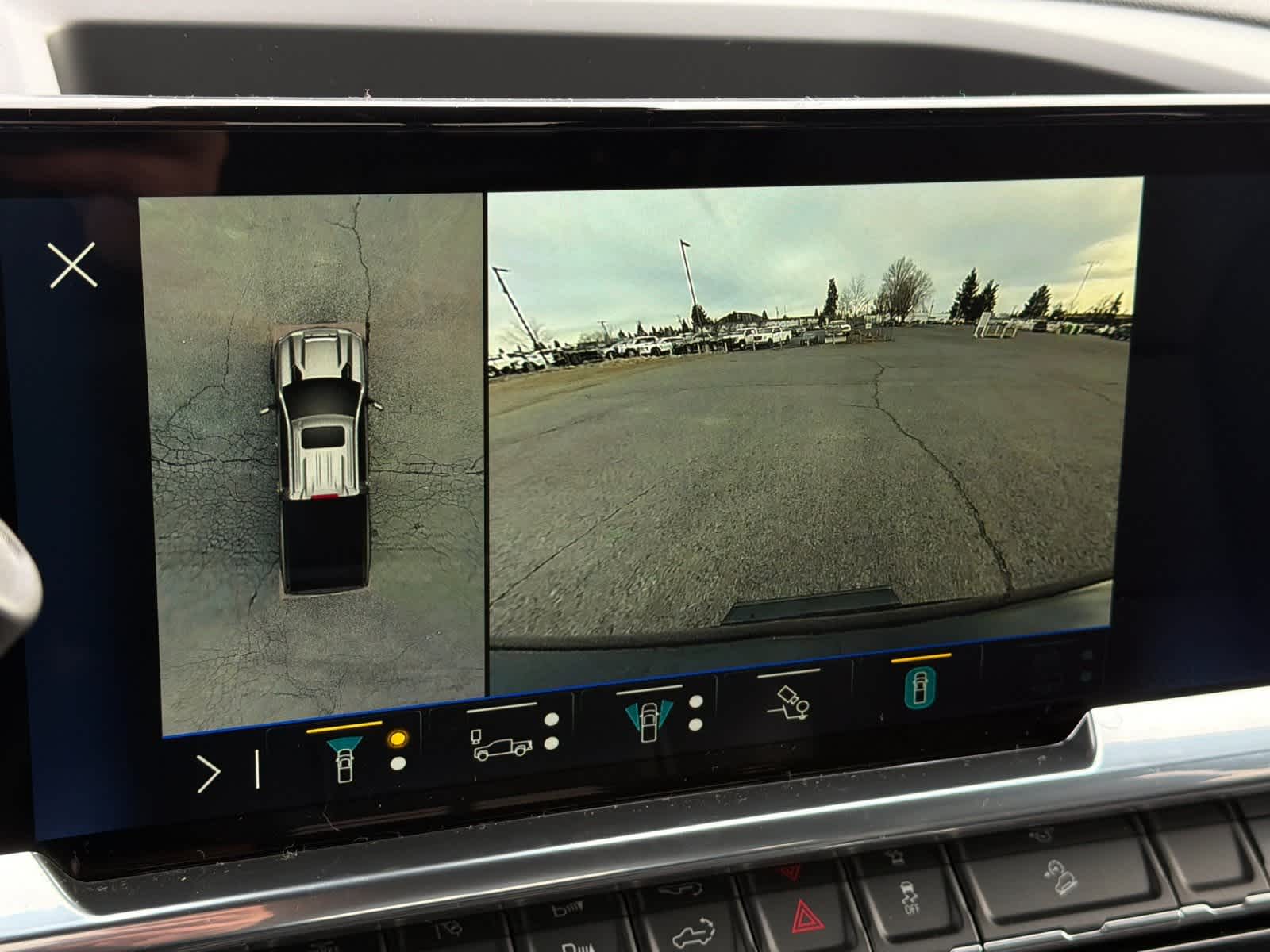 Thumbnail: 2026 Chevrolet Silverado 2500 - 19