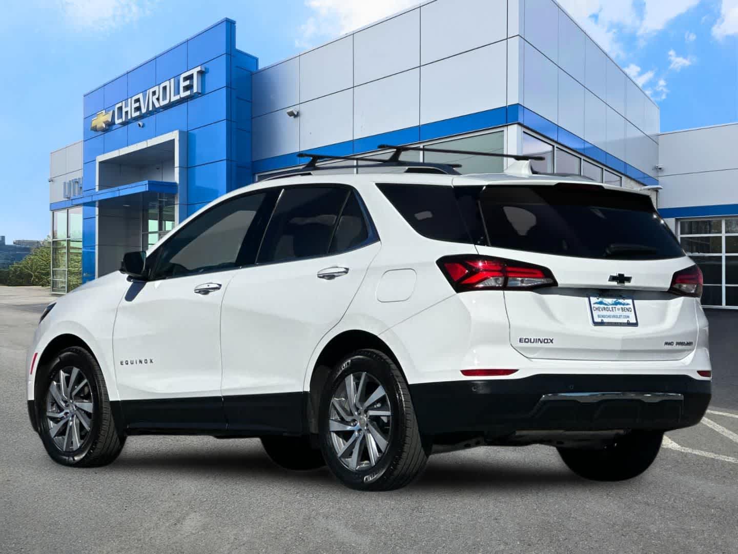 Thumbnail: 2022 Chevrolet Equinox - 6
