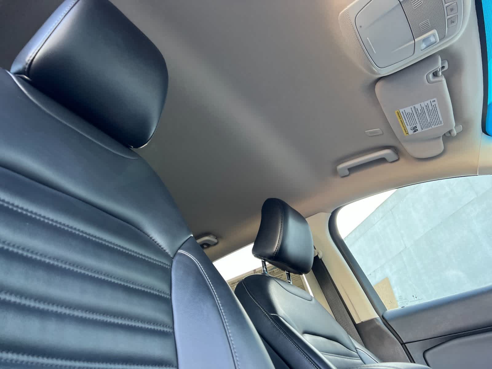 Thumbnail: 2022 Ford Edge - 16