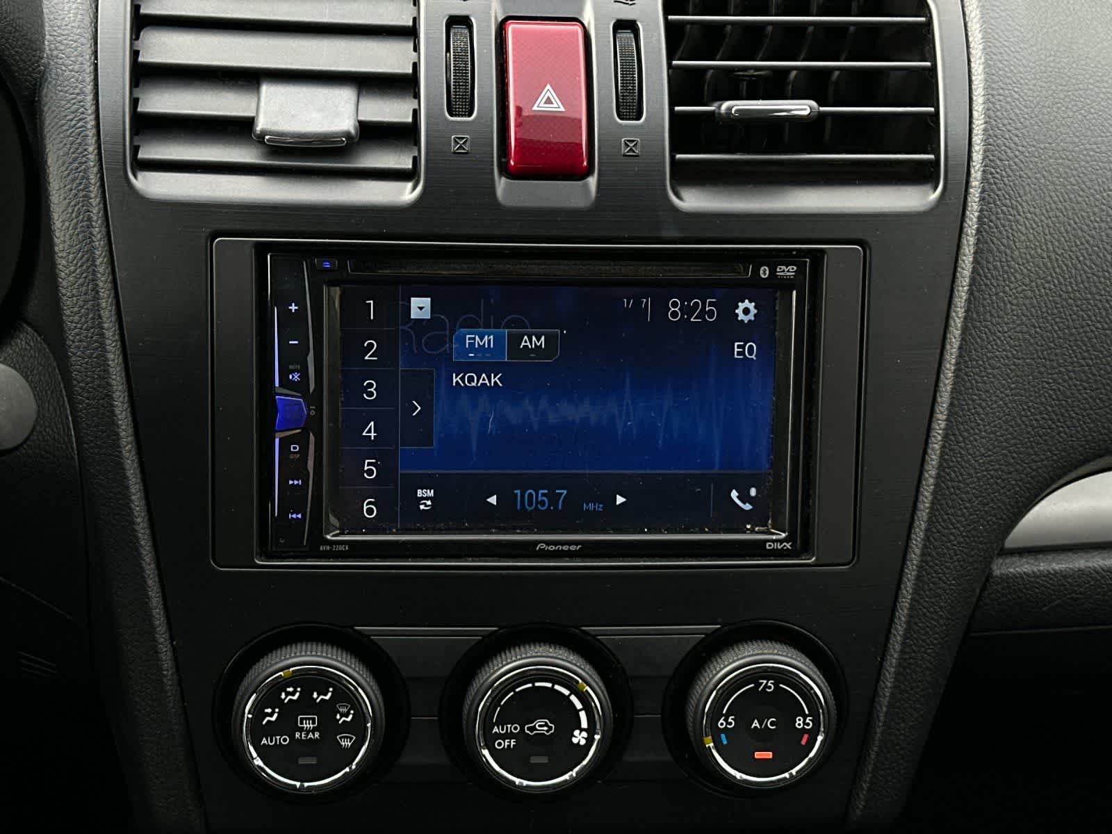 Thumbnail: 2014 Subaru XV Crosstrek - 18