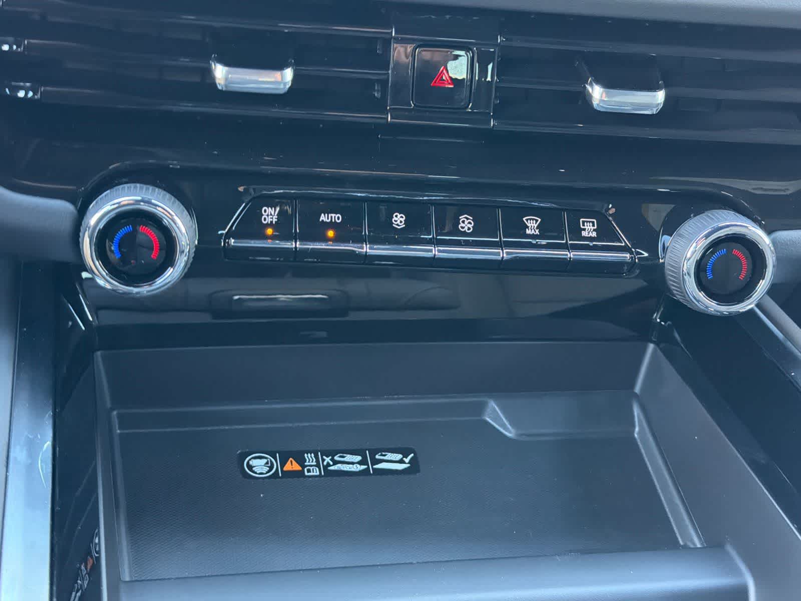 Thumbnail: 2026 Chevrolet Tahoe - 22