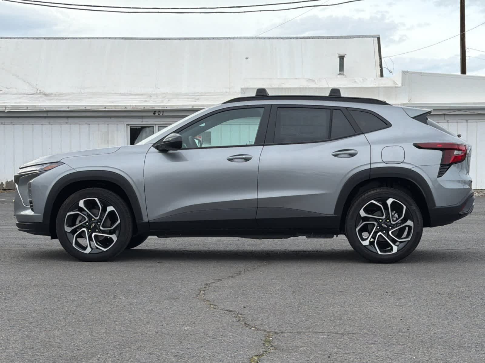 Thumbnail: 2026 Chevrolet Trax - 5