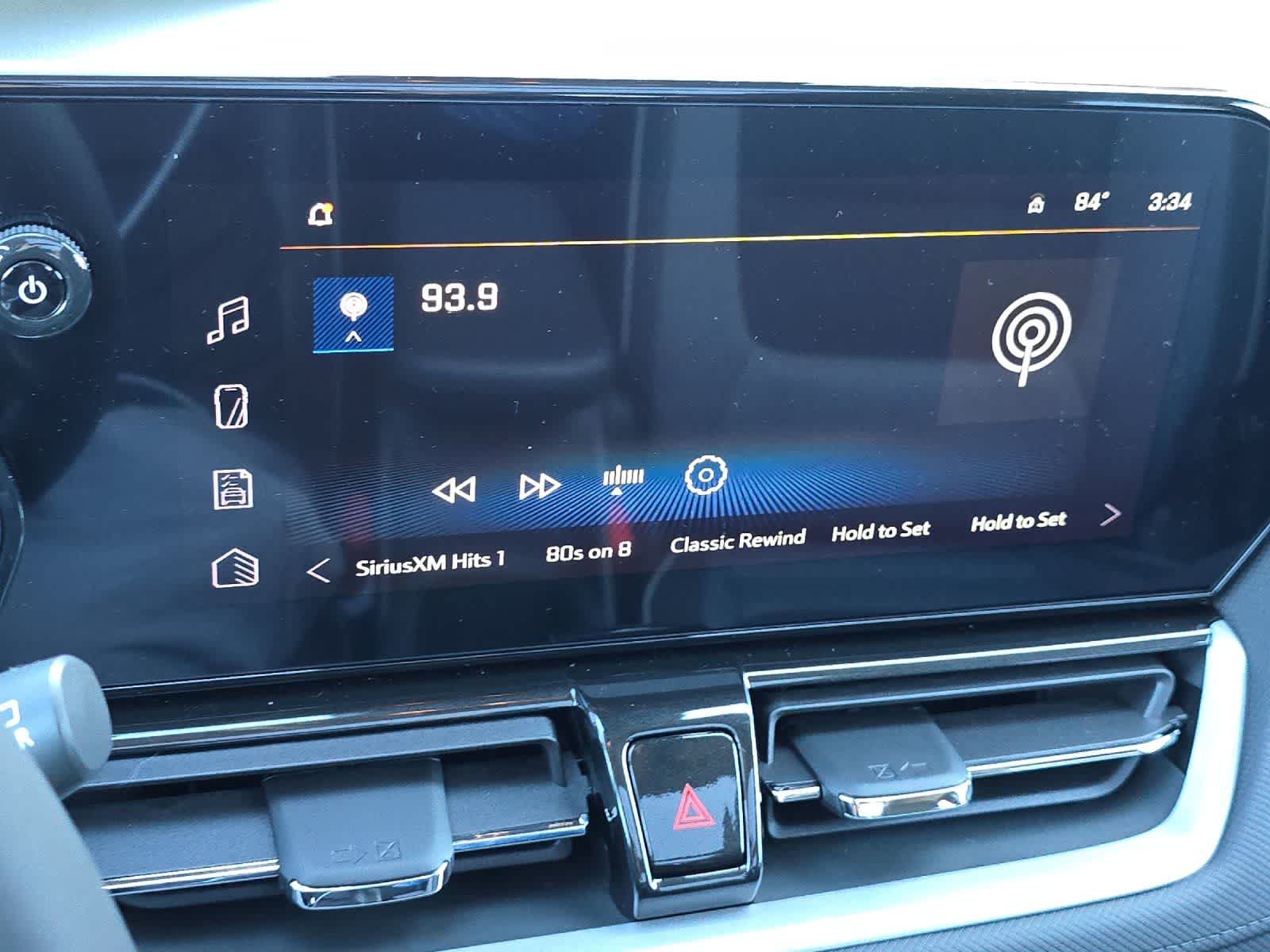 Thumbnail: 2026 Chevrolet TrailBlazer - 18