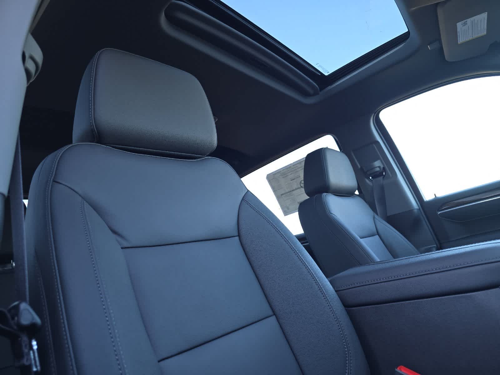 Thumbnail: 2026 Chevrolet Silverado 1500 - 16