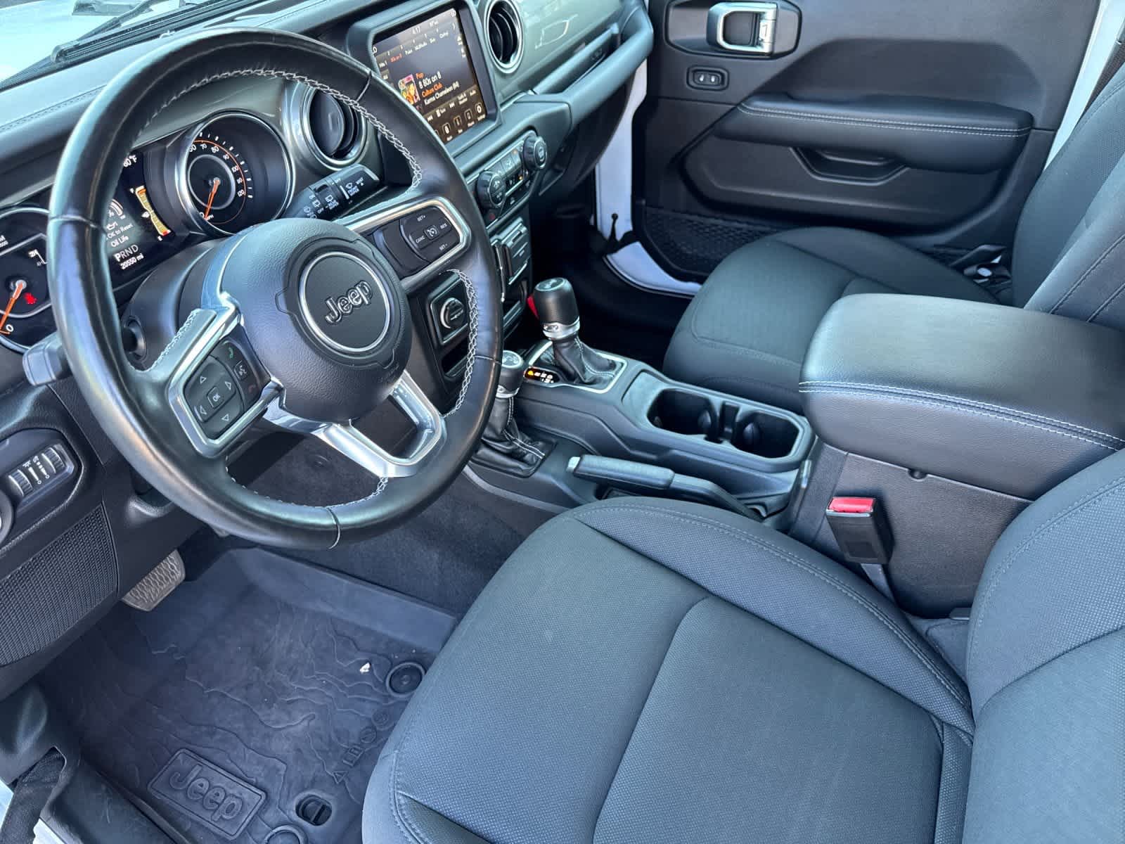 Thumbnail: 2022 Jeep Wrangler - 11
