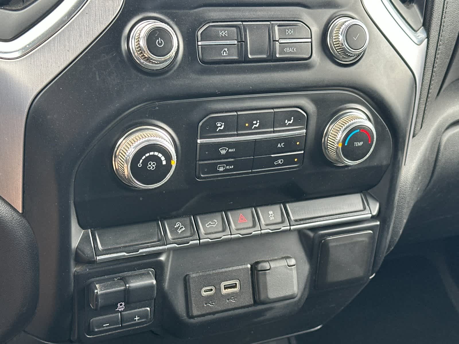 2021 GMC Sierra 3500 SLE 19
