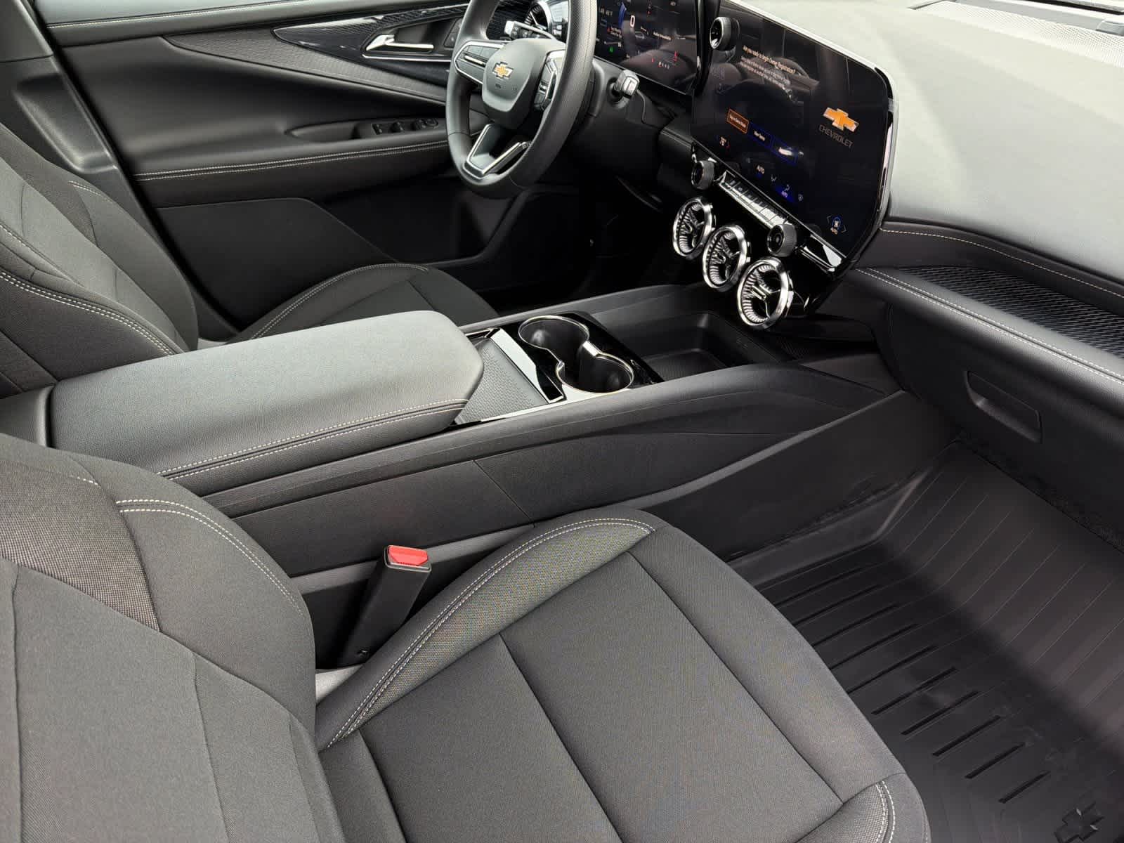 Thumbnail: 2026 Chevrolet Blazer EV - 16