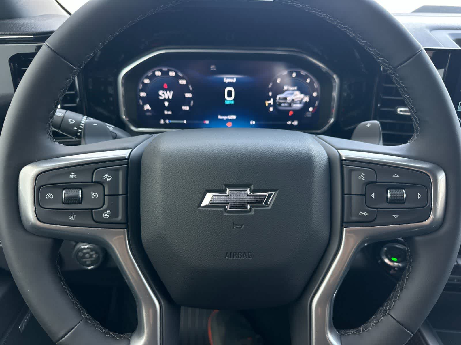 Thumbnail: 2026 Chevrolet Silverado 1500 - 23