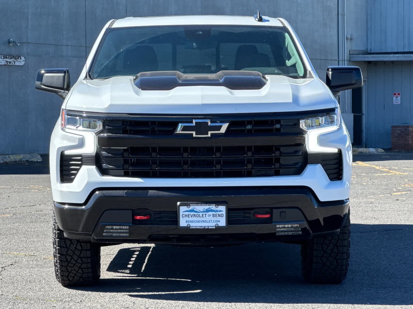 Thumbnail: 2026 Chevrolet Silverado 1500 - 10