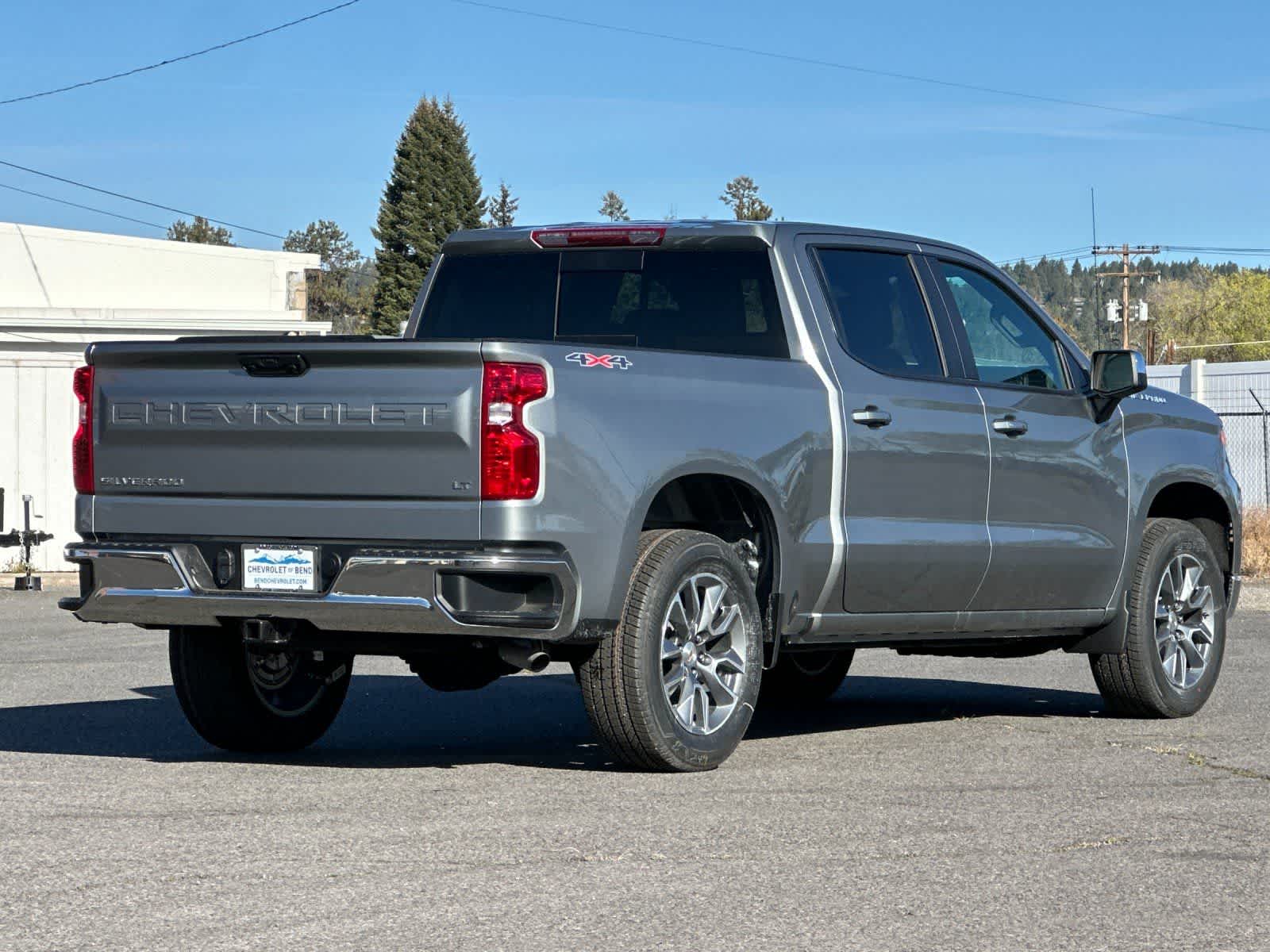 Thumbnail: 2026 Chevrolet Silverado 1500 - 2