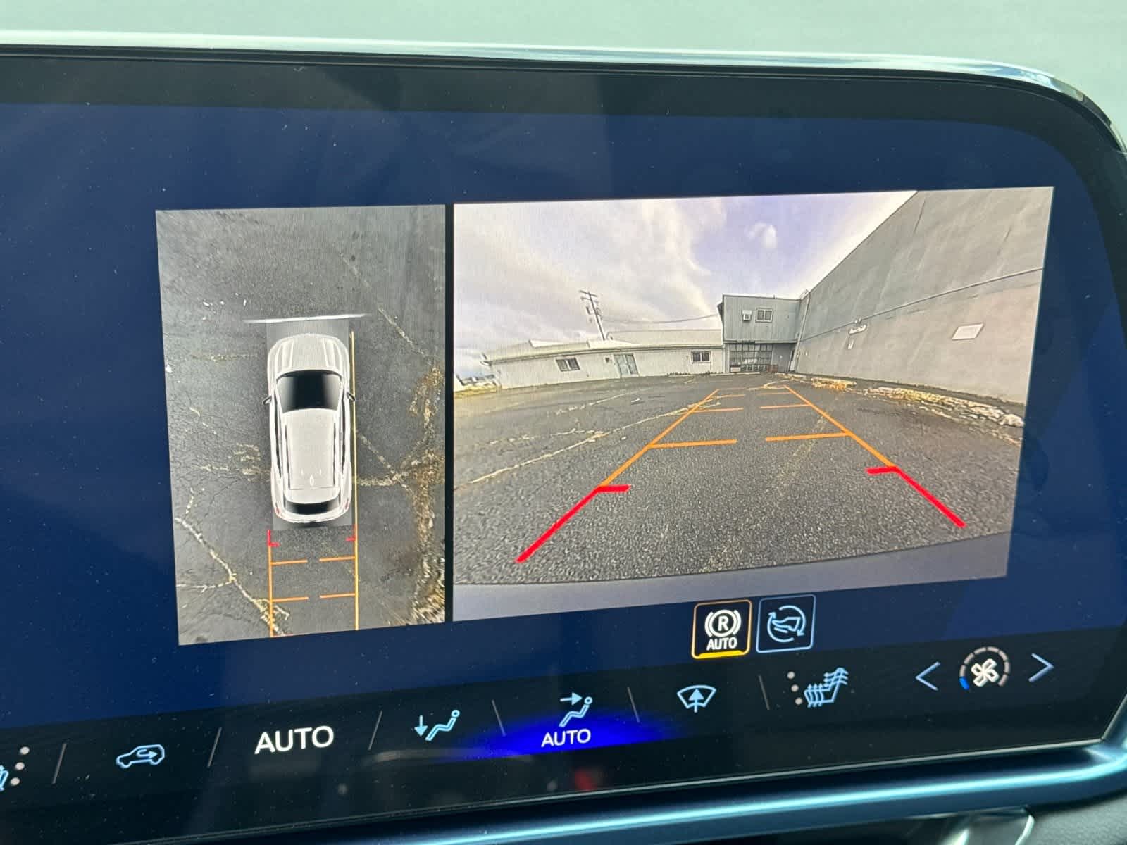 Thumbnail: 2026 Chevrolet Equinox - 20