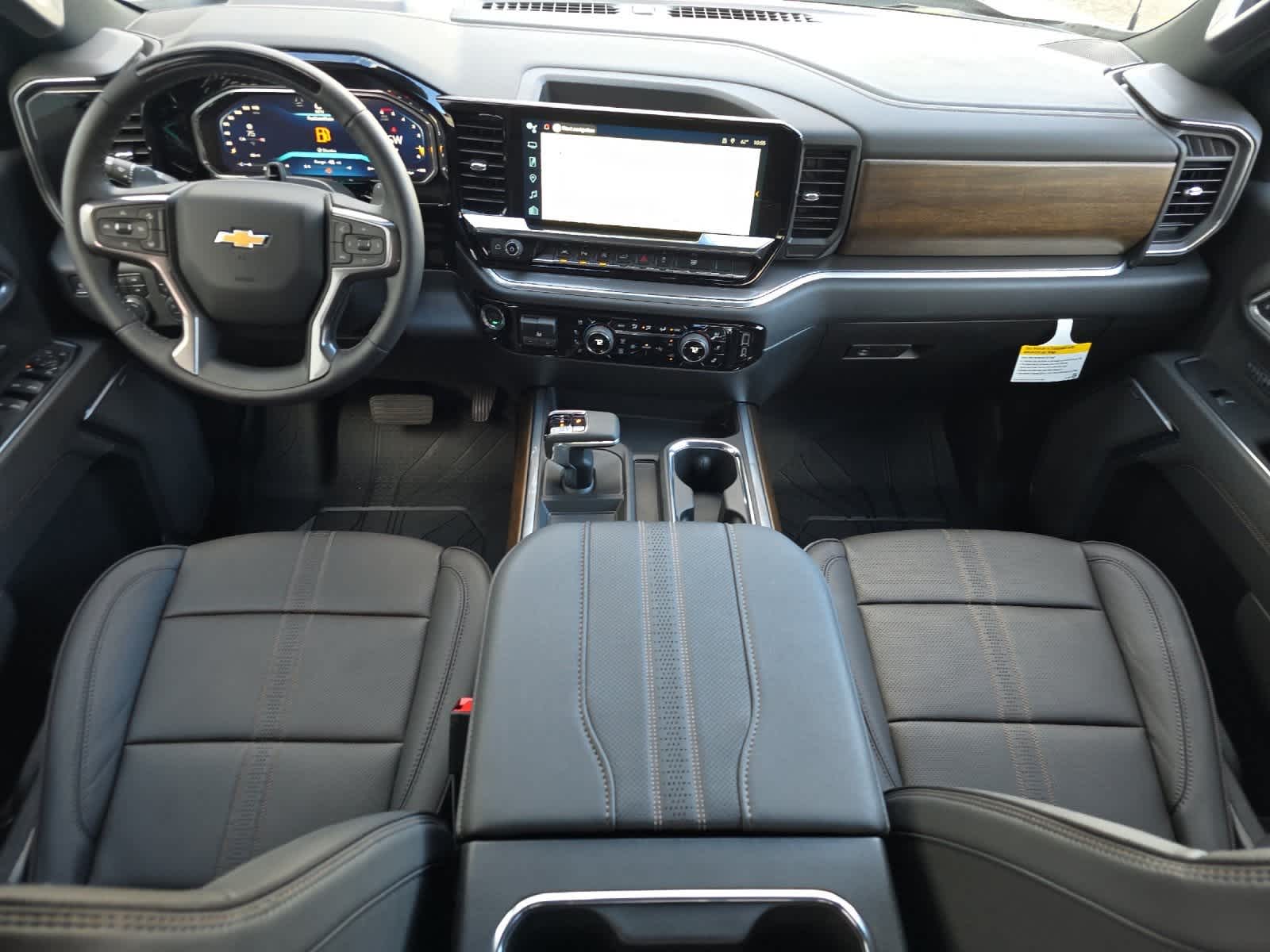 Thumbnail: 2026 Chevrolet Silverado 1500 - 3