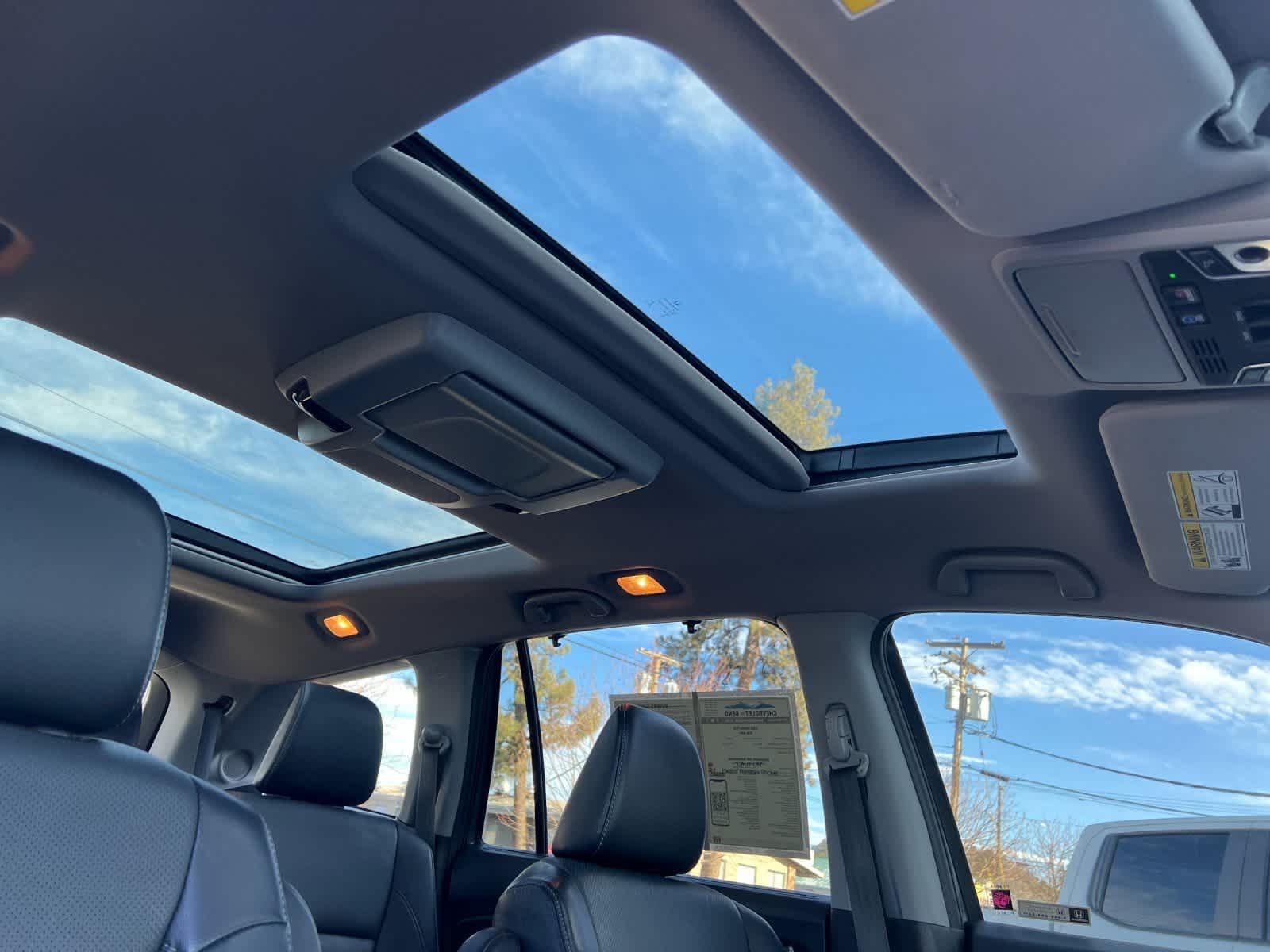 Thumbnail: 2020 Honda Pilot - 19