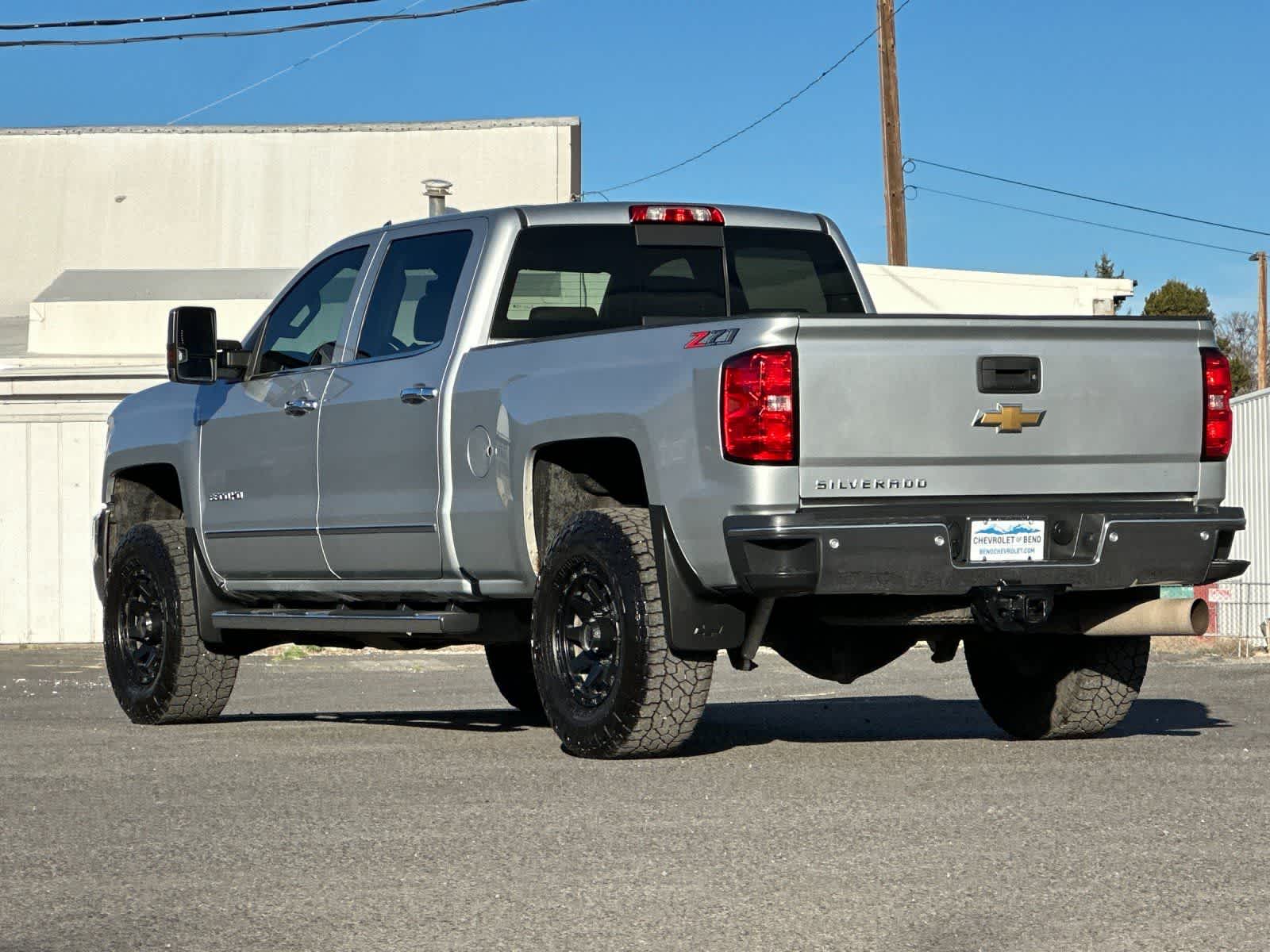 Thumbnail: 2018 Chevrolet Silverado 3500 - 6