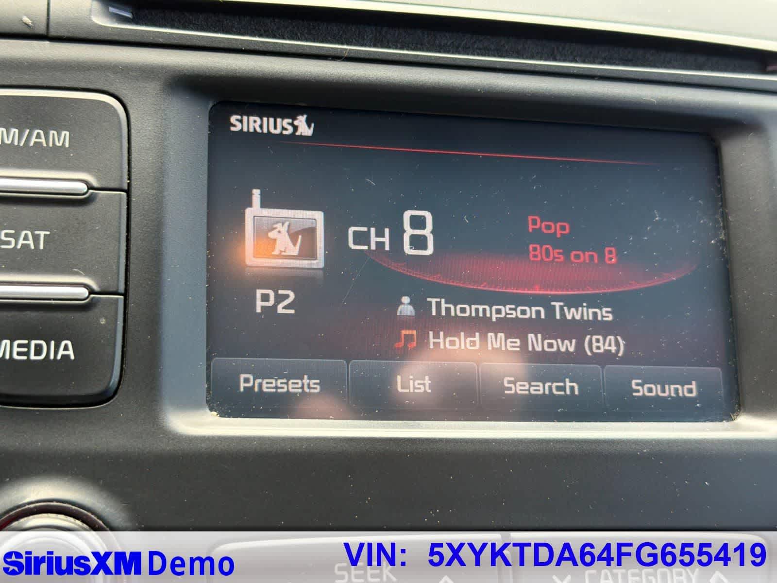 Thumbnail: 2015 Kia Sorento - 28