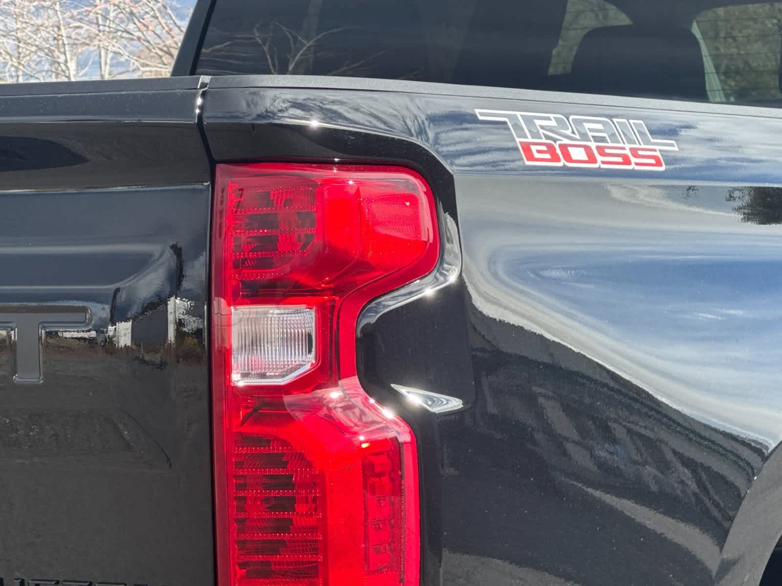 Thumbnail: 2026 Chevrolet Silverado 1500 - 26