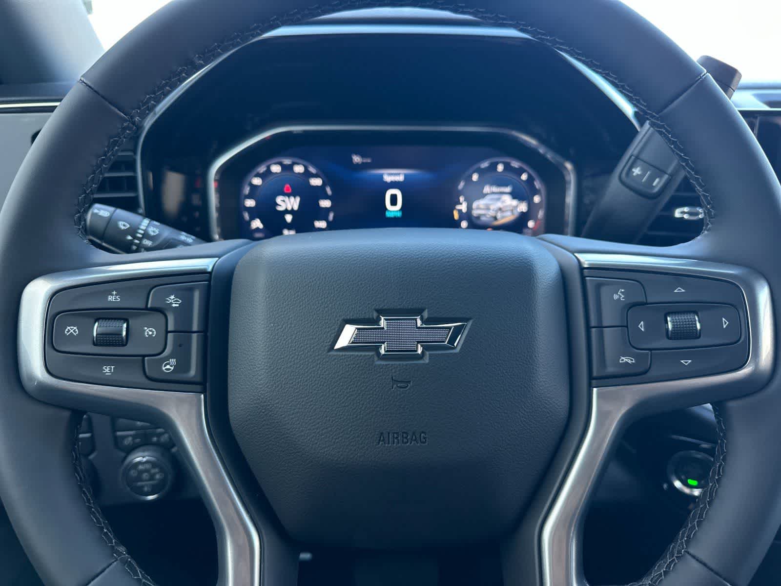Thumbnail: 2026 Chevrolet Silverado 1500 - 23