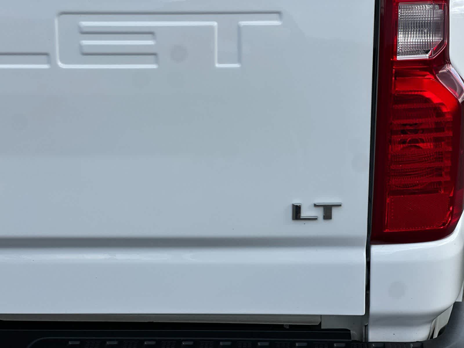 Thumbnail: 2025 Chevrolet Silverado 2500 - 27