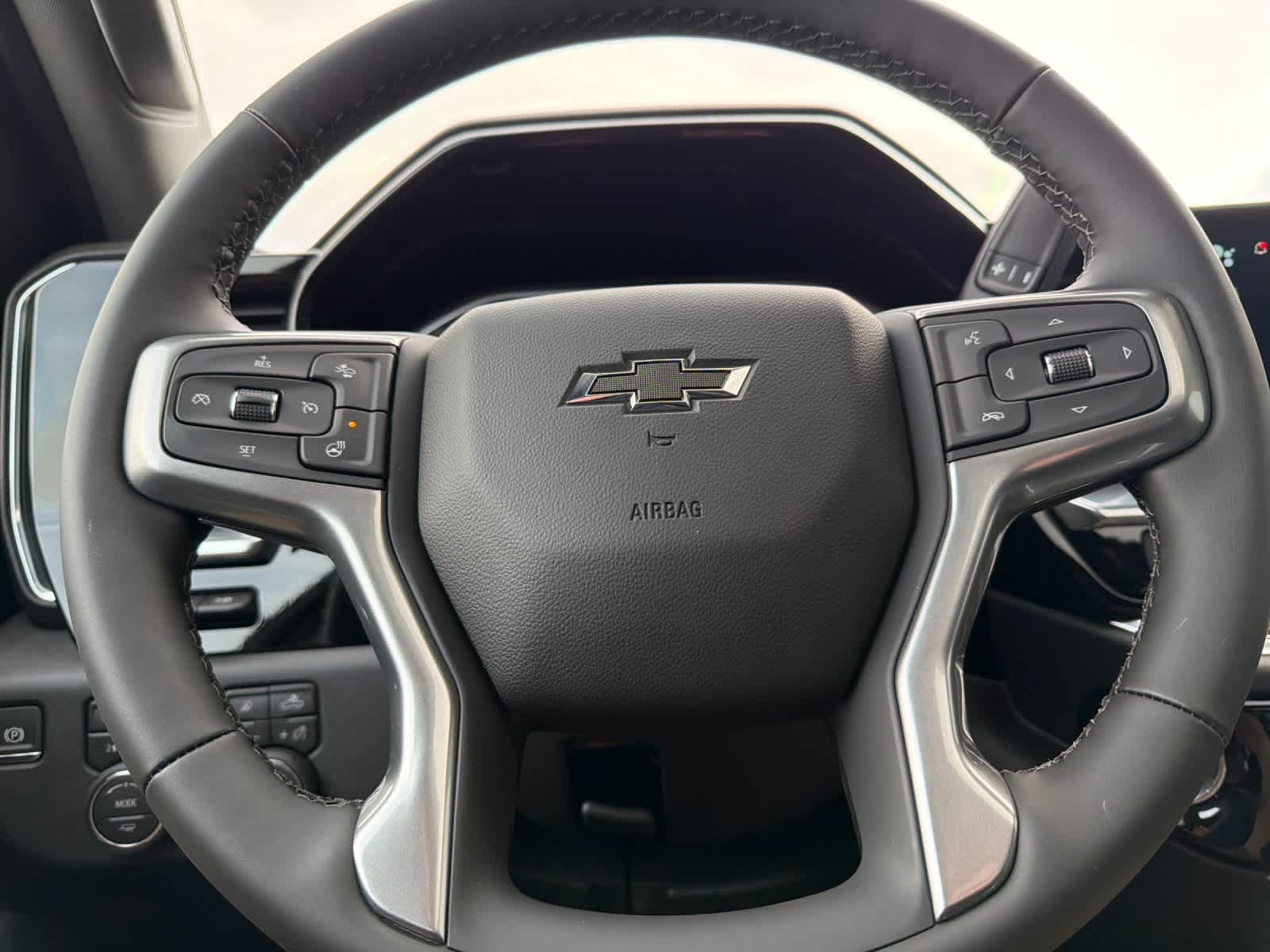 Thumbnail: 2026 Chevrolet Silverado 2500 - 23