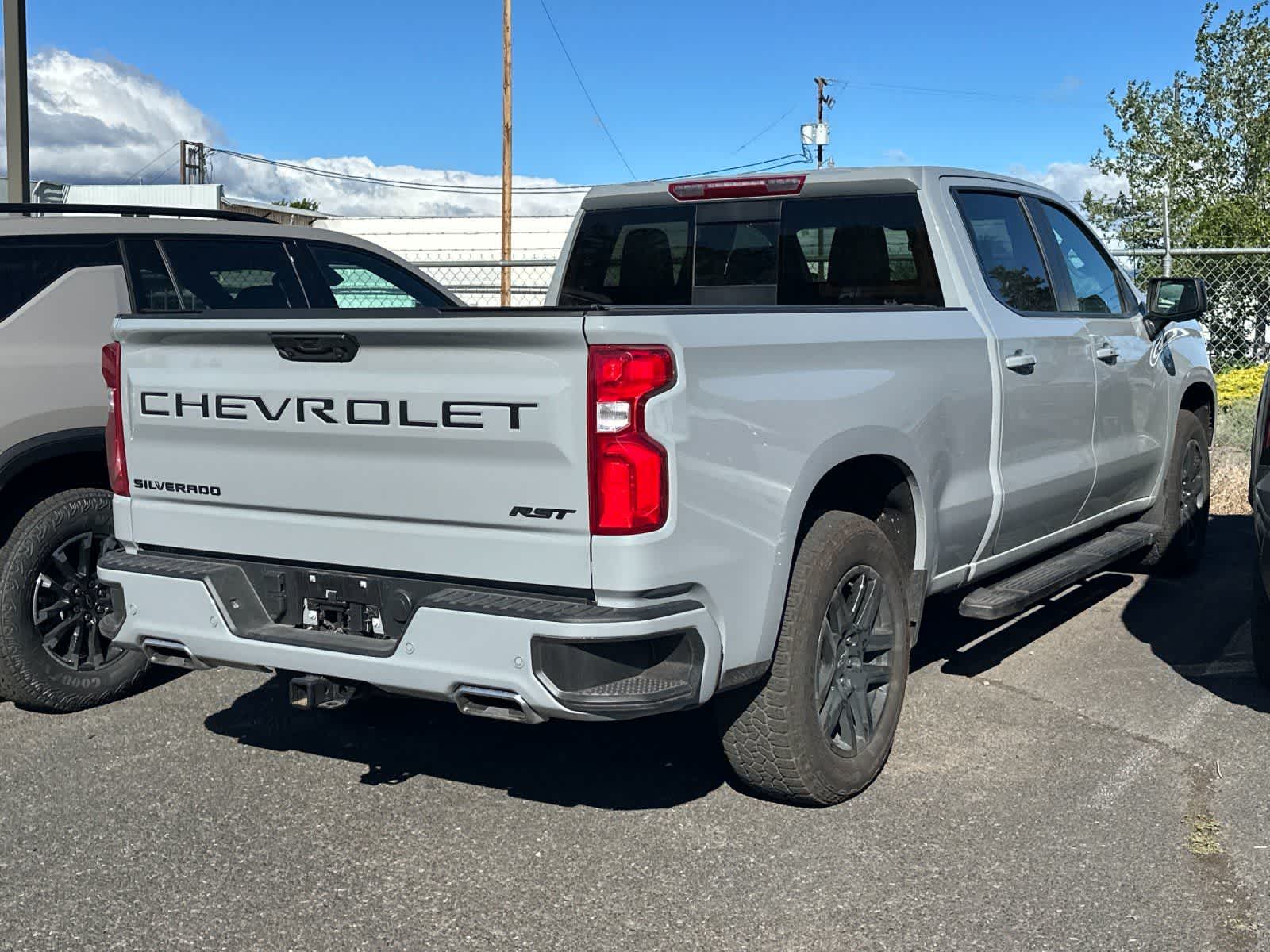 Thumbnail: 2025 Chevrolet Silverado 1500 - 3