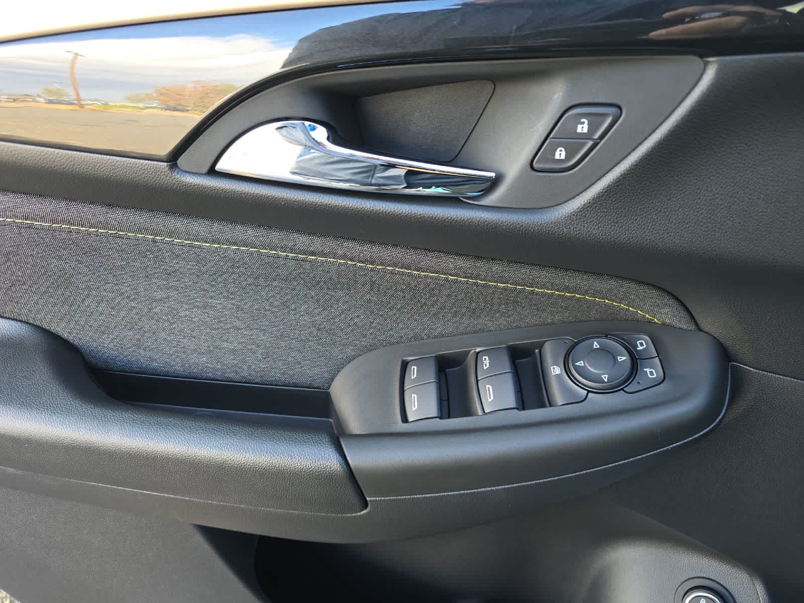 Thumbnail: 2026 Chevrolet TrailBlazer - 12