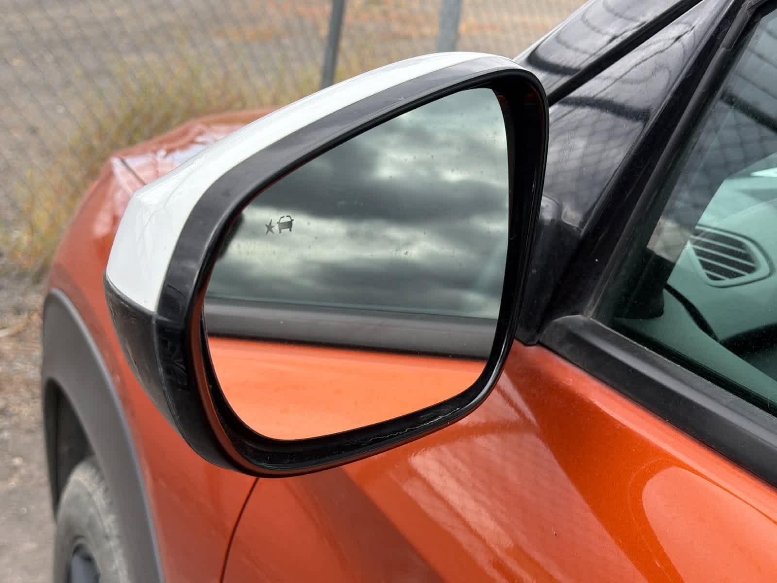 Thumbnail: 2023 Chevrolet TrailBlazer - 10