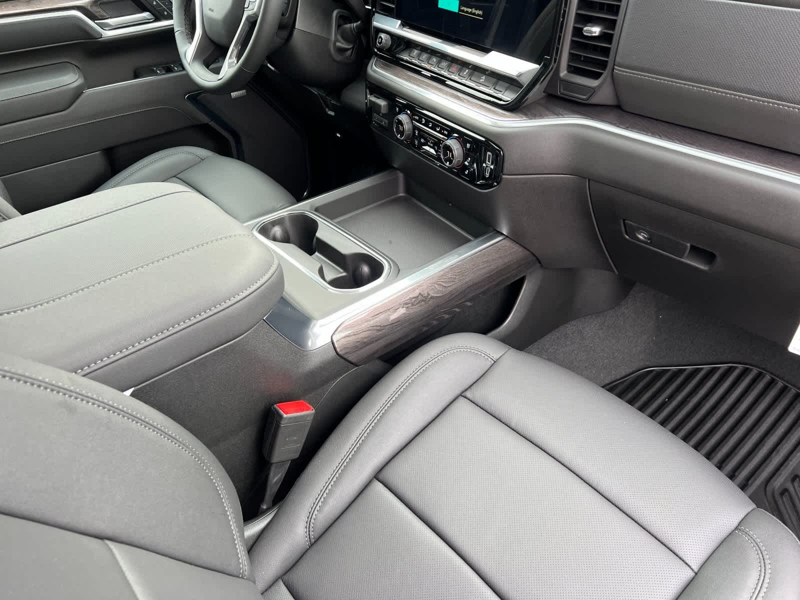 Thumbnail: 2026 Chevrolet Silverado 2500 - 15