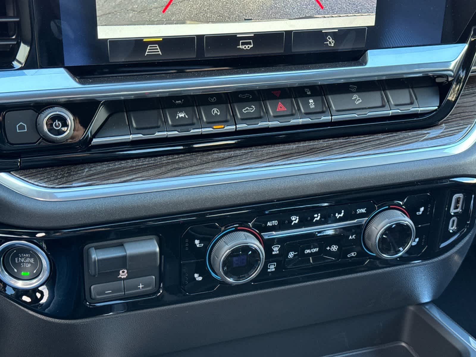 Thumbnail: 2026 Chevrolet Silverado 1500 - 20