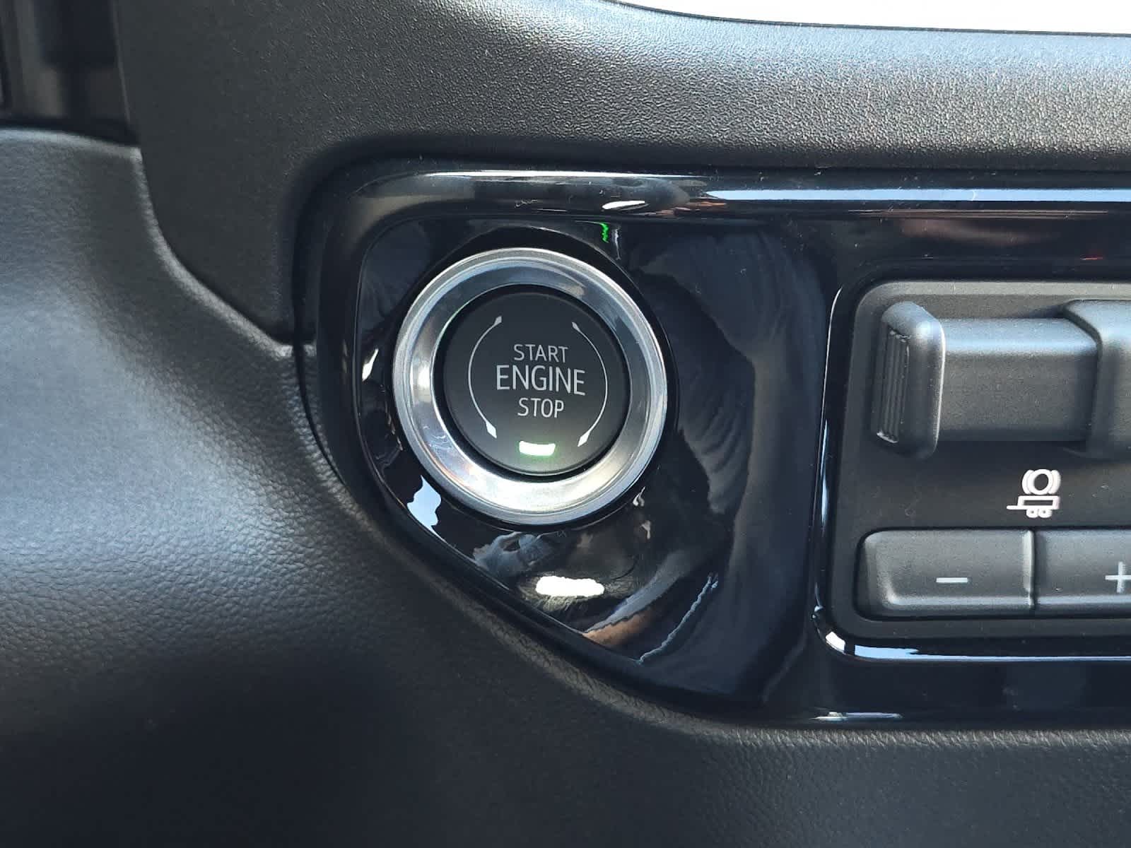 Thumbnail: 2026 Chevrolet Silverado 1500 - 22