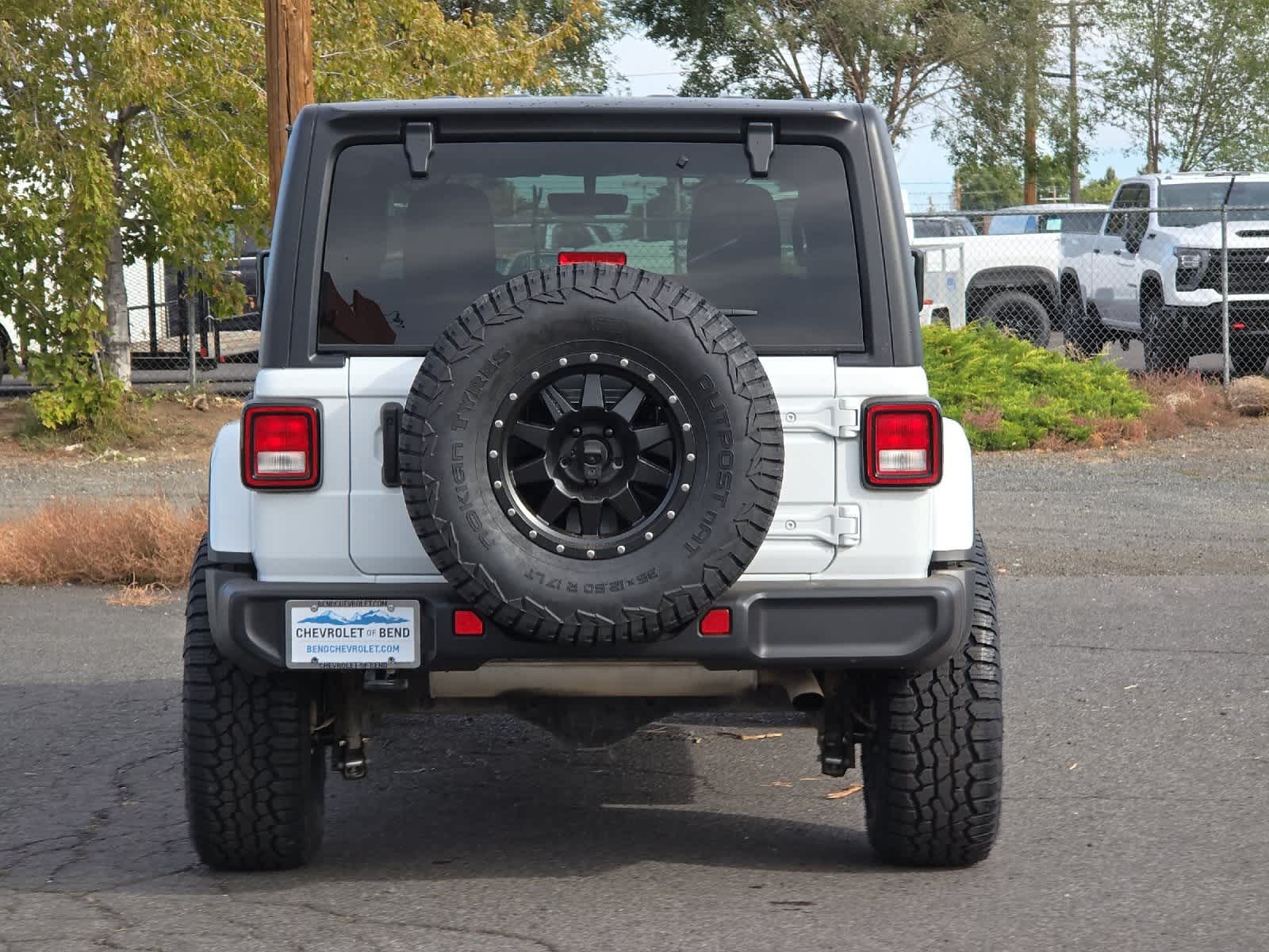 Thumbnail: 2022 Jeep Wrangler - 7