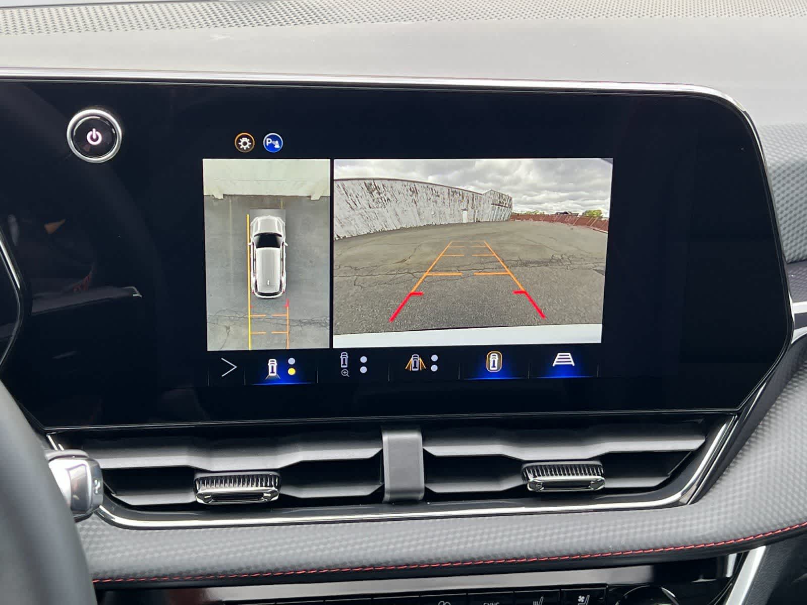 Thumbnail: 2026 Chevrolet Equinox - 20