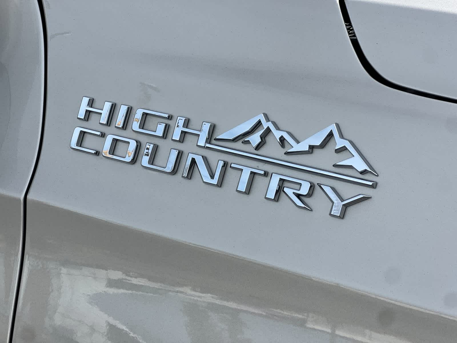 Thumbnail: 2023 Chevrolet Suburban - 28