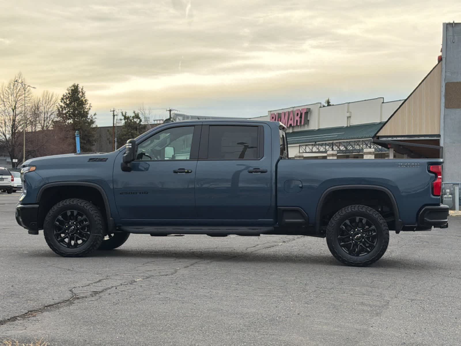 Thumbnail: 2026 Chevrolet Silverado 2500 - 5