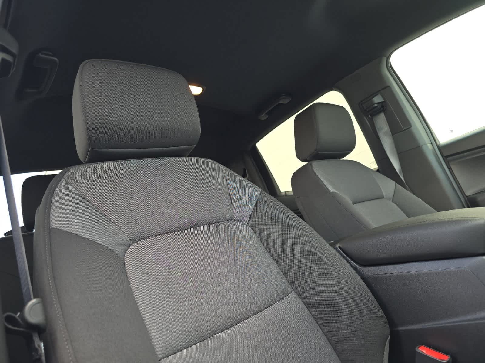 Thumbnail: 2026 Chevrolet Colorado - 16