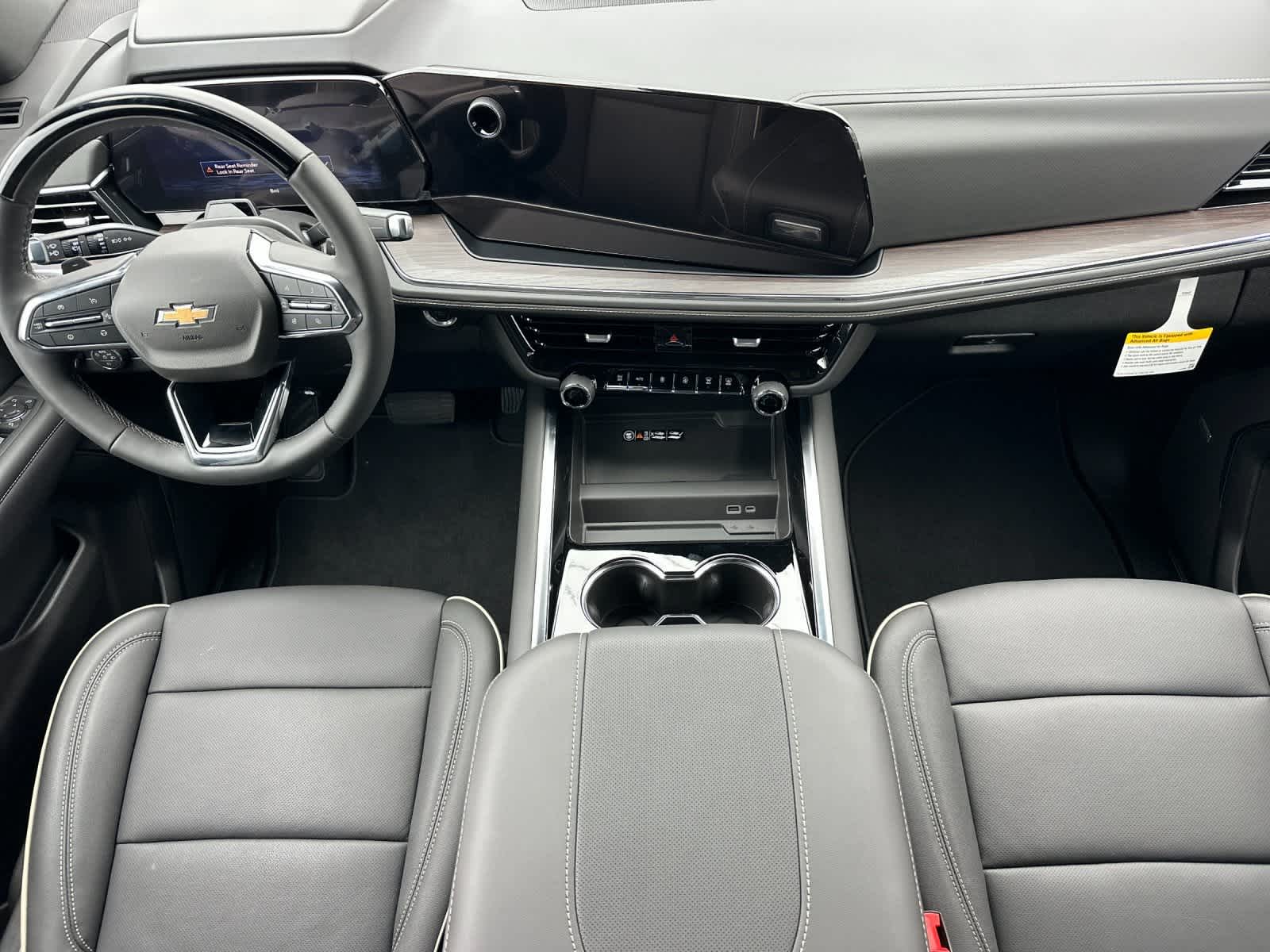 Thumbnail: 2026 Chevrolet Tahoe - 3