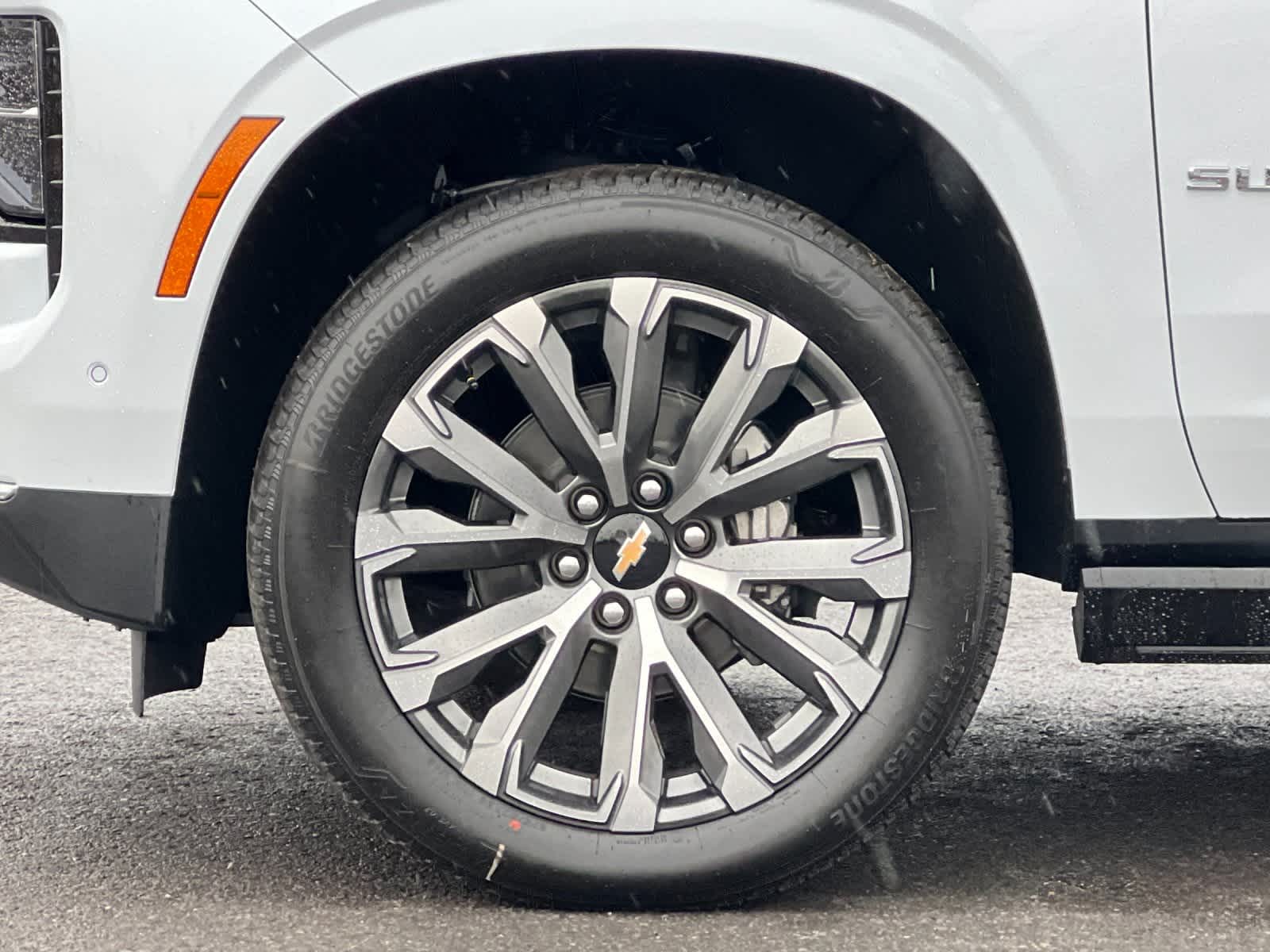 Thumbnail: 2026 Chevrolet Suburban - 25