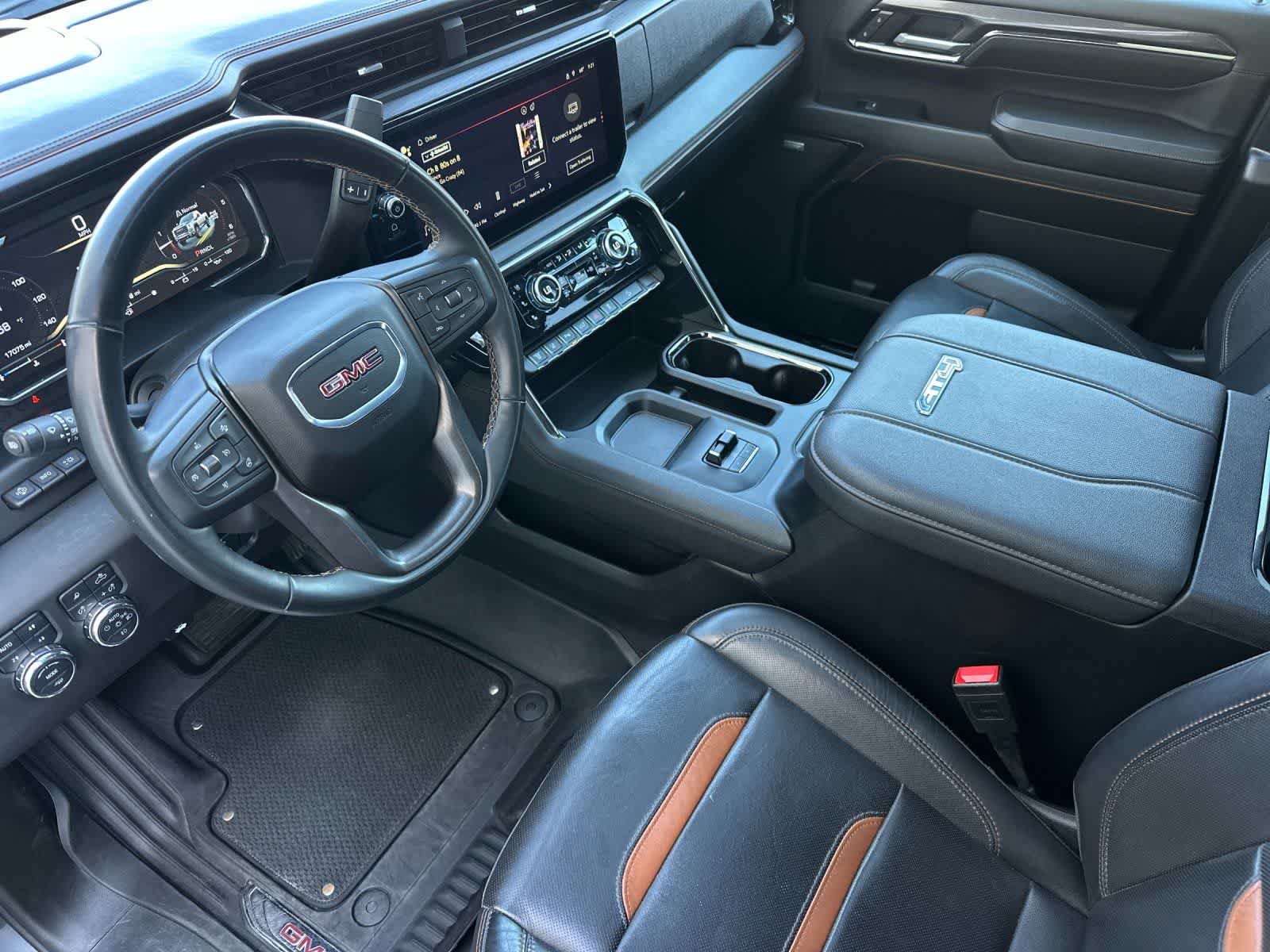 Thumbnail: 2024 GMC Sierra 3500 - 11