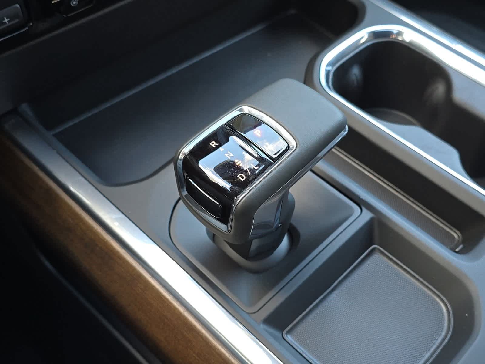 Thumbnail: 2026 Chevrolet Silverado 1500 - 21